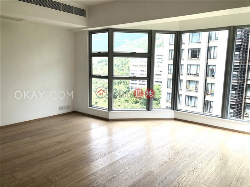 HK$ 110,000/ month, Block A-B Carmina Place Southern District | Beautiful 4 bed on high floor with balcony & parking | Rental