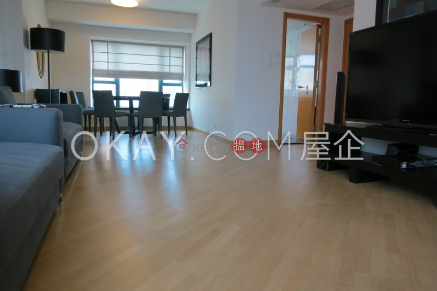 Property Search Hong Kong | OneDay | Residential | Rental Listings, Exquisite 3 bedroom on high floor with harbour views | Rental