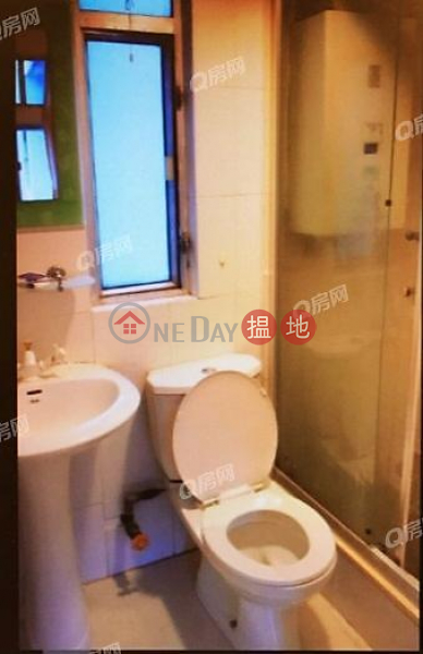 HK$ 5.9M Dandenong Mansion | Wan Chai District | Dandenong Mansion | 2 bedroom Flat for Sale