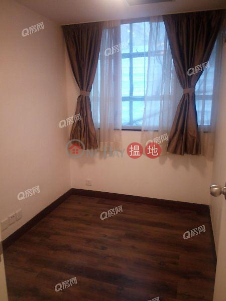 HK$ 12.2M | Fung Woo Building | Wan Chai District | Fung Woo Building | 2 bedroom Low Floor Flat for Sale