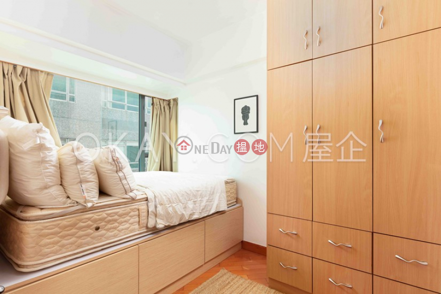 HK$ 9.48M Elite\'s Place | Western District, Cozy 2 bedroom with balcony | For Sale