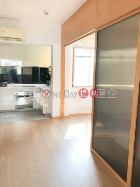 Practical 2 bedroom in Western District | For Sale, 35-37 Sands Street | Western District, Hong Kong, Sales | HK$ 8.38M