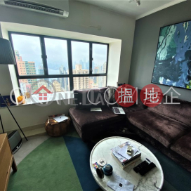 Luxurious 3 bedroom with sea views & parking | For Sale