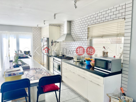 Nicely kept house with rooftop, terrace & balcony | For Sale | Mau Po Village 茅莆村 _0