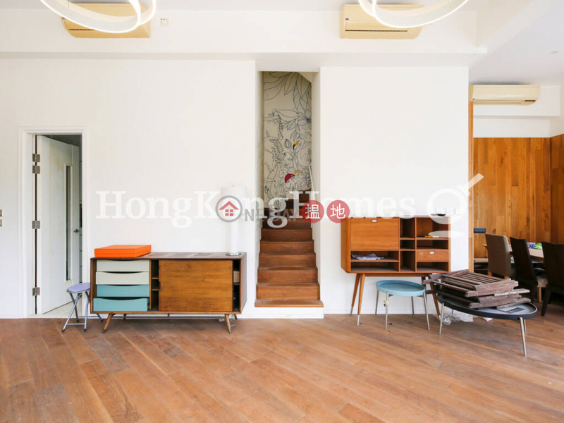 Property Search Hong Kong | OneDay | Residential | Rental Listings, 3 Bedroom Family Unit for Rent at 18 Conduit Road
