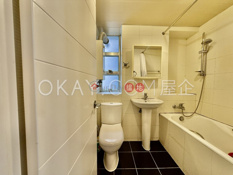 Lovely 1 bedroom on high floor with harbour views | Rental | Magnolia Mansion 景香樓 Rental Listings