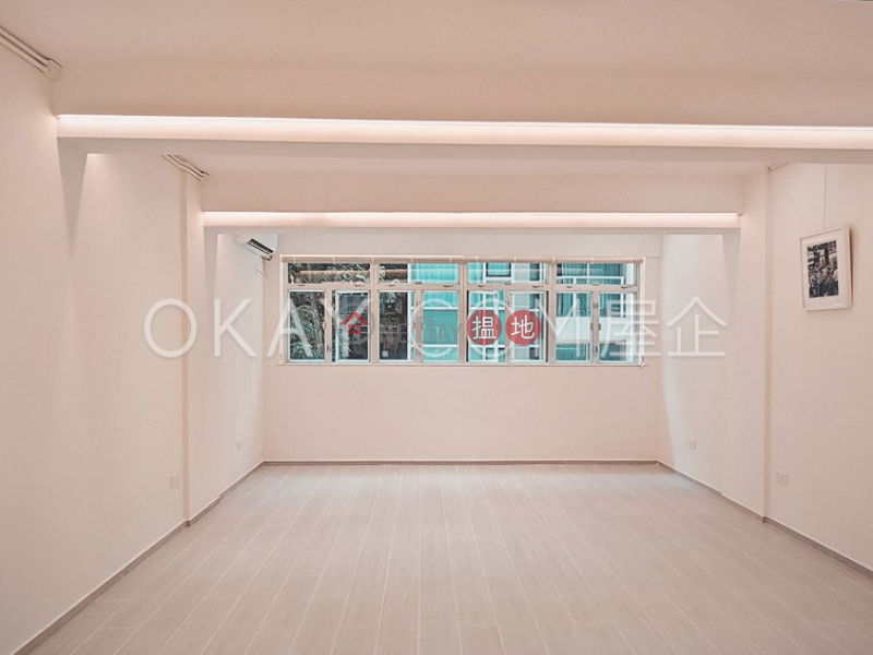 0房1廁,實用率高適安街12號出租單位|適安街12號(12 Sik On Street)出租樓盤 (OKAY-R287234)