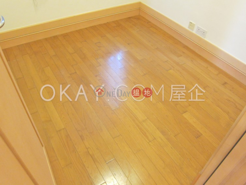 Charming 3 bedroom with balcony | For Sale | The Orchards Block 2 逸樺園2座 Sales Listings