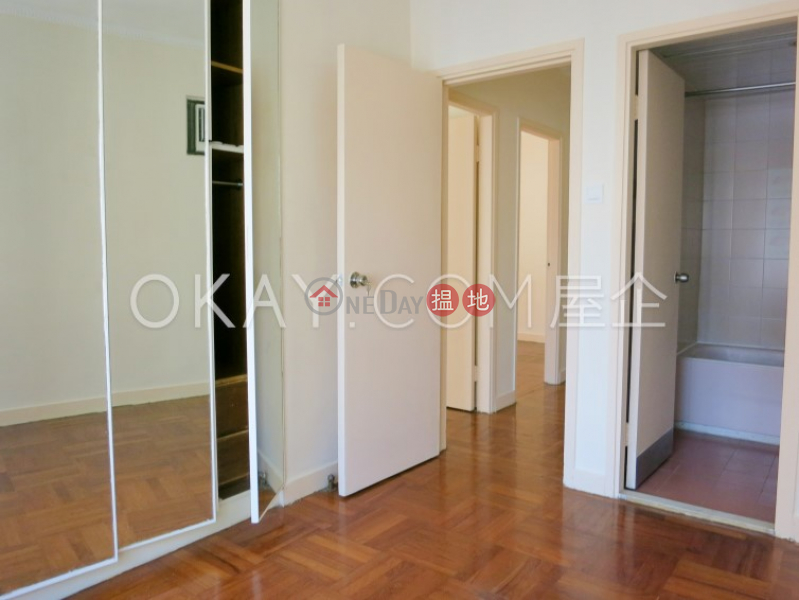 HK$ 28,000/ month, Corona Tower, Central District Charming 3 bedroom in Mid-levels West | Rental