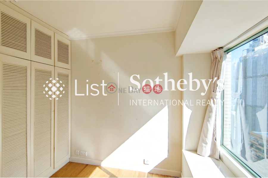 HK$ 52,000/ month, Robinson Place Western District, Property for Rent at Robinson Place with 3 Bedrooms