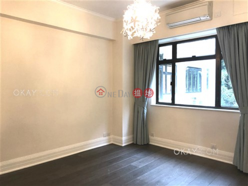 HK$ 85,000/ month Pearl Gardens, Western District Unique 4 bedroom with balcony & parking | Rental