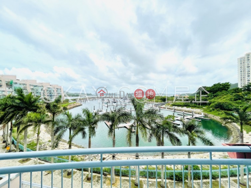 Elegant 3 bedroom with balcony | For Sale | Discovery Bay, Phase 4 Peninsula Vl Coastline, 10 Discovery Road 愉景灣 4期 蘅峰碧濤軒 愉景灣道10號 Sales Listings