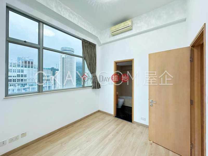 HK$ 55,000/ month York Place, Wan Chai District | Stylish 3 bedroom on high floor with balcony | Rental
