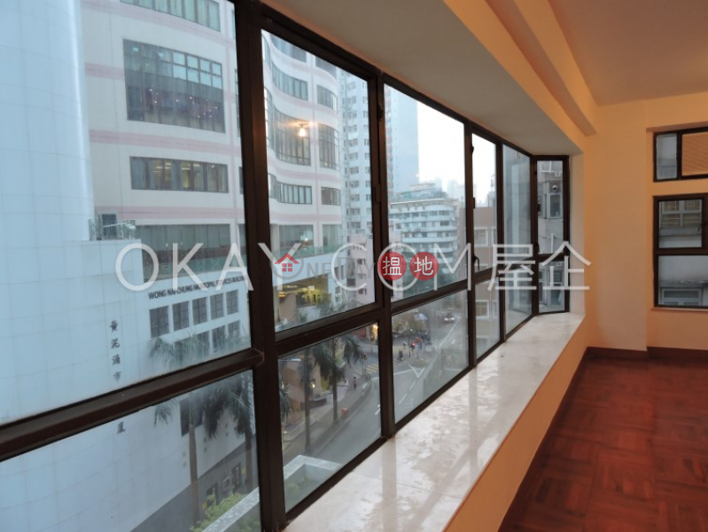 HK$ 32,000/ month Sun and Moon Building, Wan Chai District Unique 3 bedroom in Happy Valley | Rental