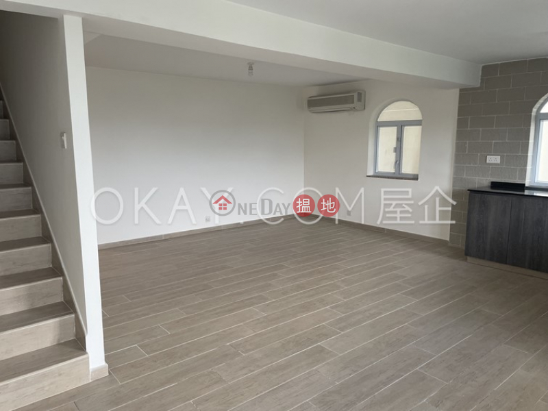 Nicely kept house on high floor with rooftop & balcony | Rental | Mang Kung Uk Village 孟公屋村 Rental Listings