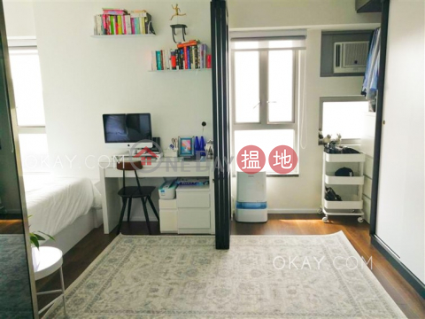 Stylish 2 bedroom on high floor with balcony | For Sale | The Merton 泓都 _0