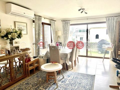 Nicely kept house with sea views, rooftop & balcony | For Sale|Tai Hang Hau Village(Tai Hang Hau Village)Sales Listings (OKAY-S287373)_0