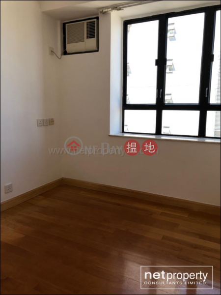 Property Search Hong Kong | OneDay | Residential | Sales Listings, Spacious apartment for Sell in Mid-level central