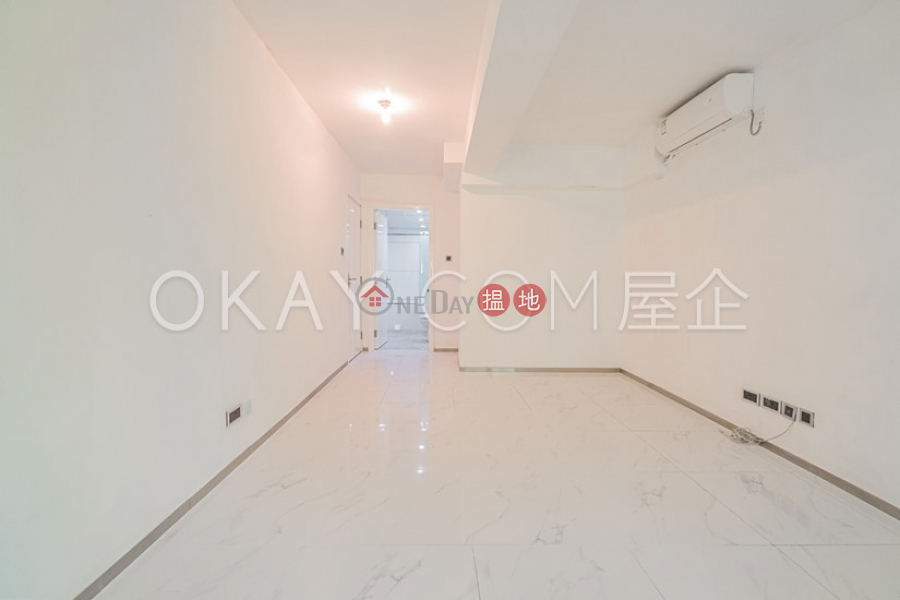 HK$ 44,000/ month | Phase 2 Villa Cecil | Western District | Tasteful 3 bedroom on high floor with rooftop | Rental