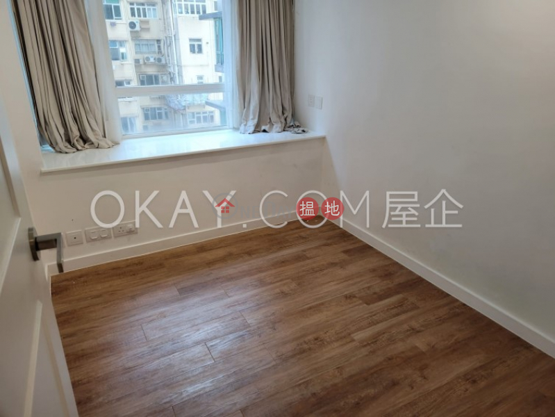 HK$ 33,000/ month Goldwin Heights Western District, Nicely kept 2 bedroom in Mid-levels West | Rental