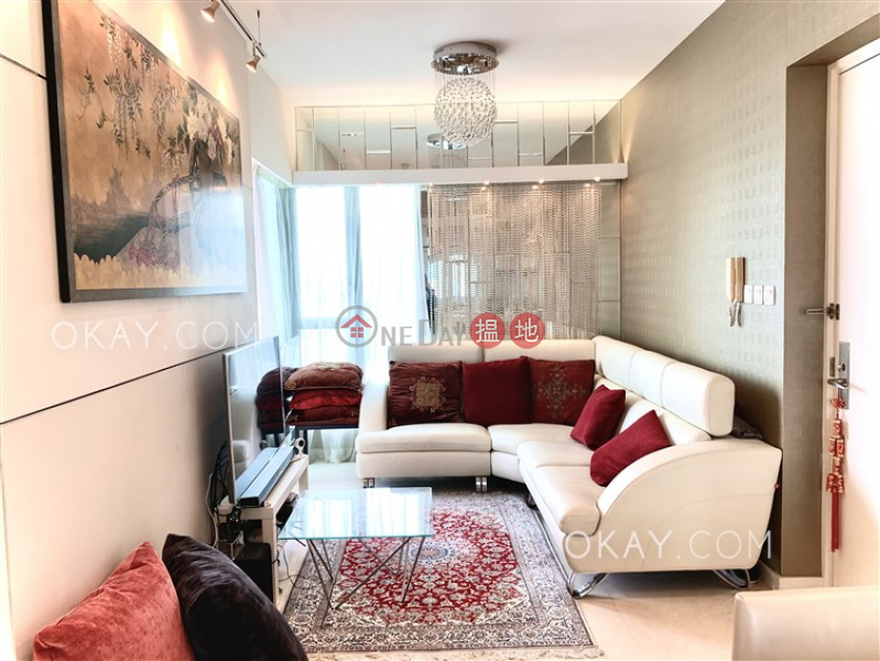 Charming 1 bedroom on high floor with rooftop & balcony | For Sale | The Zenith Phase 1, Block 1 尚翹峰1期1座 Sales Listings