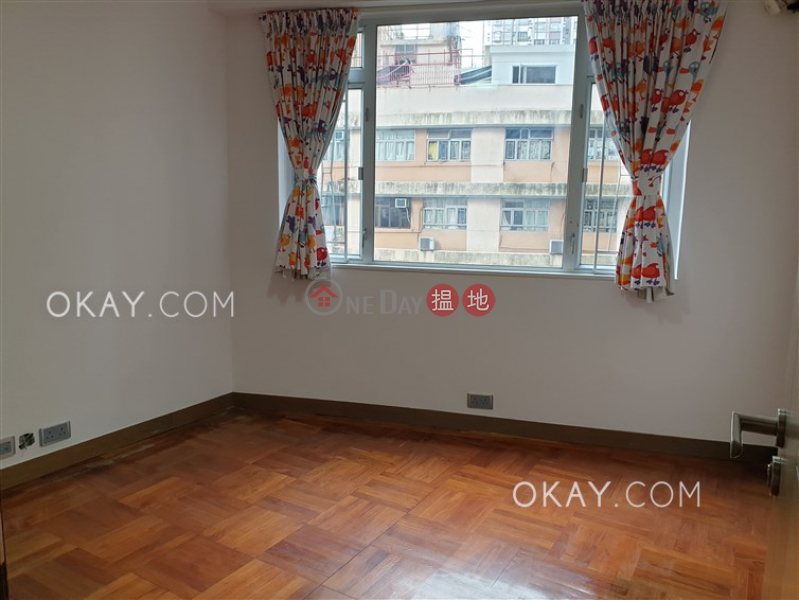 Generous 2 bedroom in Mid-levels West | Rental, 128-132 Caine Road | Western District Hong Kong | Rental, HK$ 25,000/ month