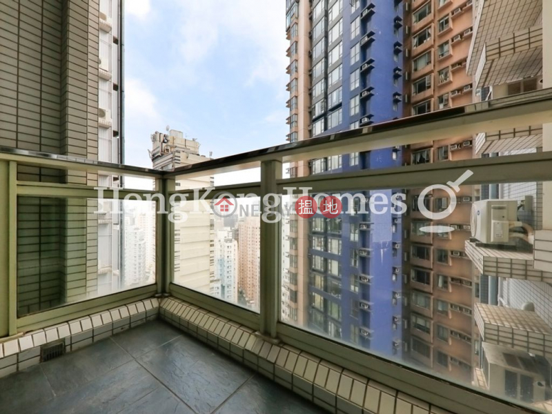 3 Bedroom Family Unit for Rent at Centrestage, 108 Hollywood Road | Central District Hong Kong | Rental, HK$ 35,000/ month