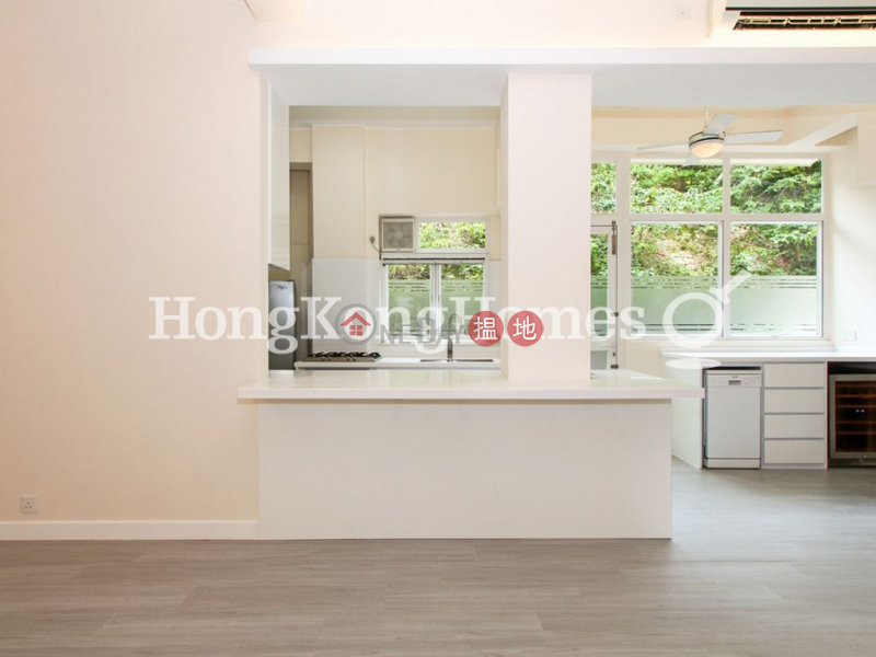 3 Bedroom Family Unit for Rent at 88A-88B Pok Fu Lam Road | 88A-88B Pok Fu Lam Road 薄扶林道88A-88B號 Rental Listings