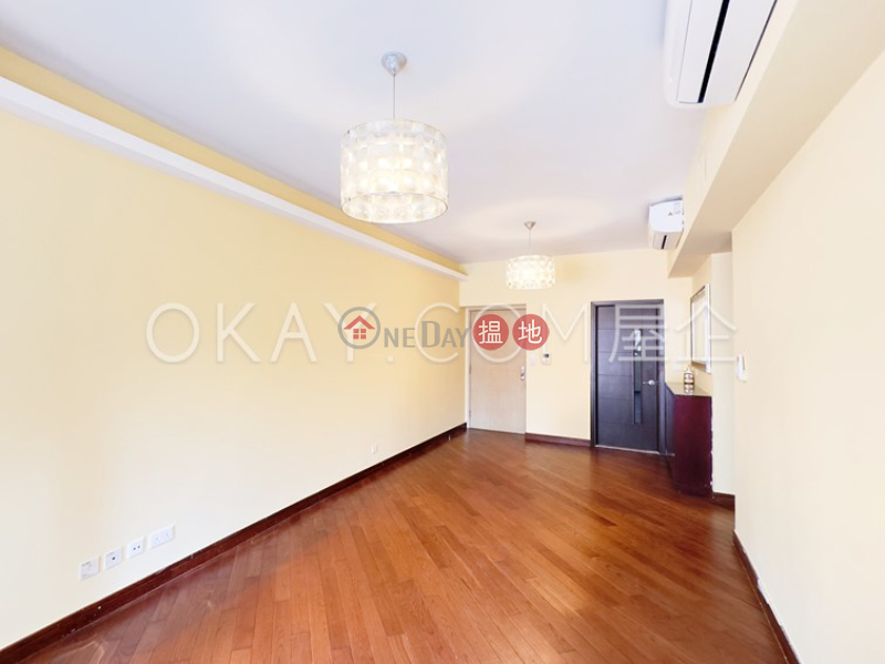 Stylish 3 bedroom in Sheung Wan | For Sale 1 Wo Fung Street | Western District, Hong Kong, Sales HK$ 14.9M