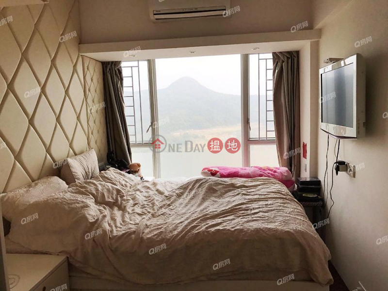 HK$ 12.5M, Tower 6 - L Wing Phase 2B Le Prime Lohas Park | Sai Kung | Tower 6 - L Wing Phase 2B Le Prime Lohas Park | 4 bedroom High Floor Flat for Sale
