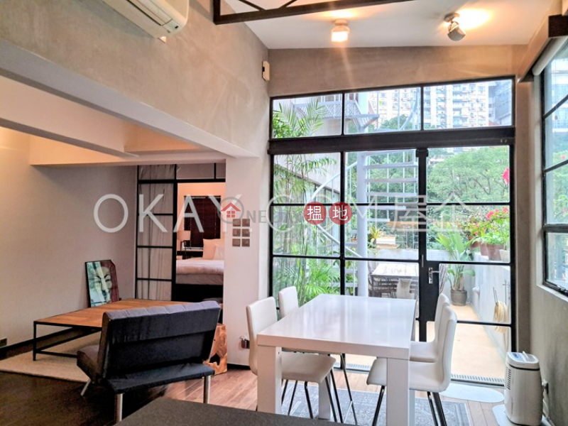 Lovely 2 bedroom on high floor with rooftop & terrace | For Sale | 1 U Lam Terrace | Central District Hong Kong Sales | HK$ 18M