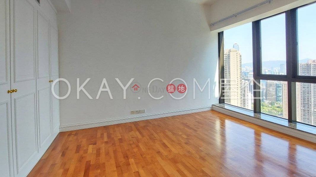 HK$ 100,000/ month | Aigburth | Central District, Unique 3 bedroom with harbour views, balcony | Rental
