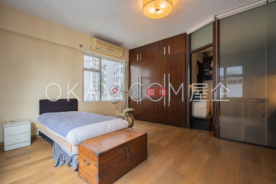 Luxurious 3 bedroom with balcony & parking | For Sale | Elegant Garden 精緻園 Sales Listings