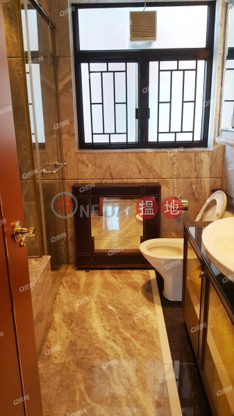 Property Search Hong Kong | OneDay | Residential, Sales Listings The Arch Sun Tower (Tower 1A) | 3 bedroom Mid Floor Flat for Sale