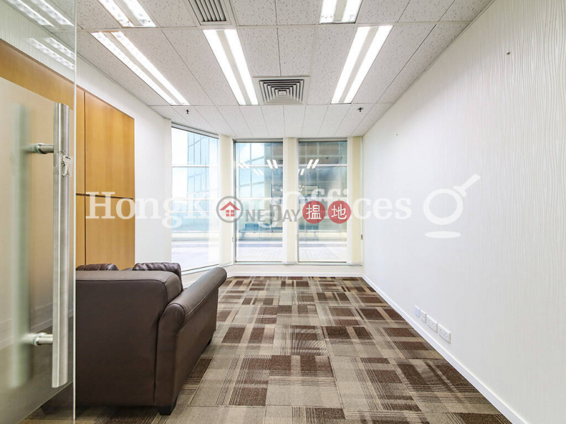 HK$ 171,650/ month Sino Plaza, Wan Chai District Office Unit for Rent at Sino Plaza