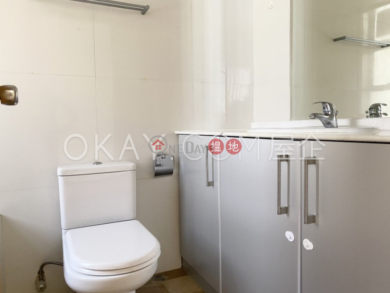 HK$ 75,000/ month Amber Garden, Wan Chai District | Gorgeous 3 bedroom with balcony & parking | Rental
