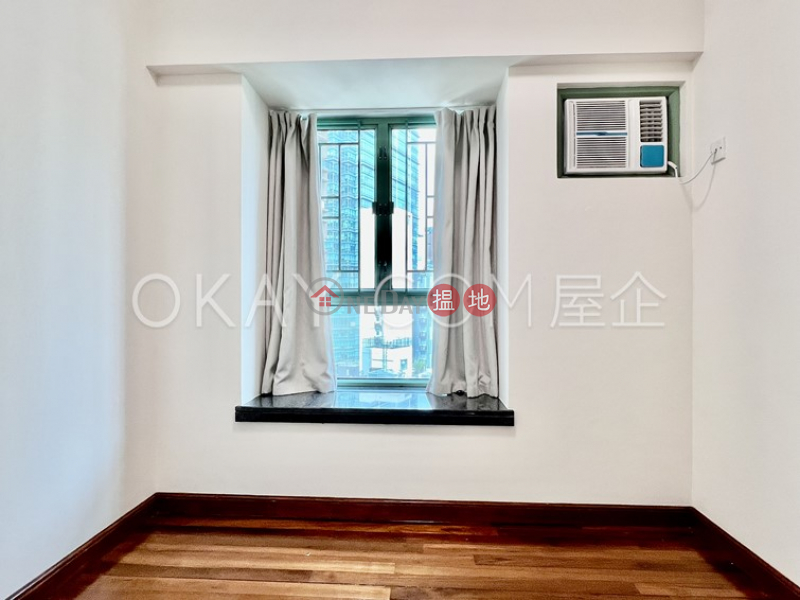 HK$ 33,000/ month Royal Court Wan Chai District | Elegant 3 bedroom in Wan Chai | Rental