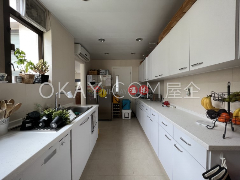 Efficient 3 bedroom on high floor with balcony | Rental | 4 South Bay Close | Southern District Hong Kong, Rental | HK$ 100,000/ month