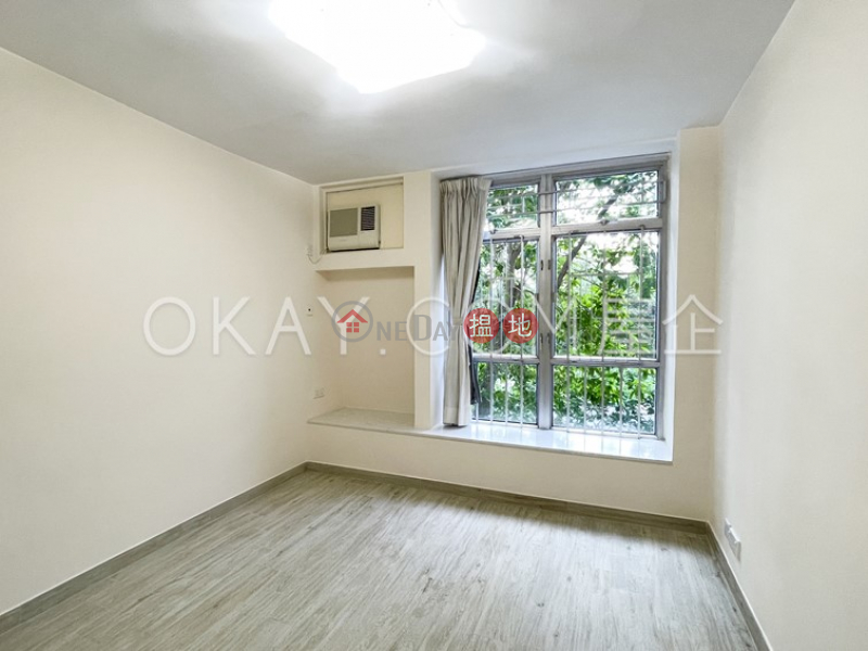 Efficient 3 bedroom with sea views | For Sale | (T-33) Pine Mansion Harbour View Gardens (West) Taikoo Shing 太古城海景花園(西)青松閣 (33座) Sales Listings