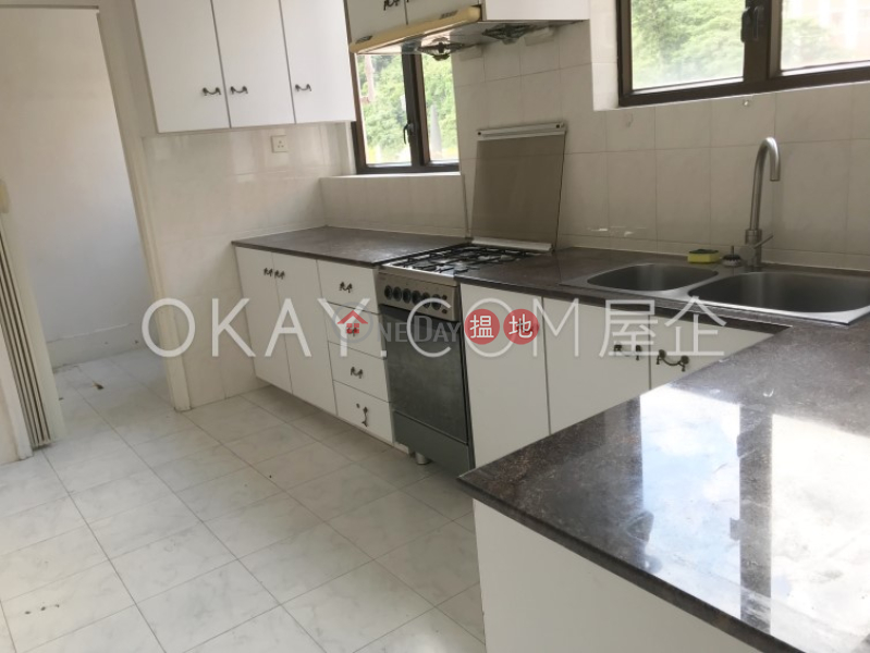 Charming 3 bedroom with balcony & parking | For Sale | 130-132 Green Lane Court 箕璉閣130-132號 Sales Listings