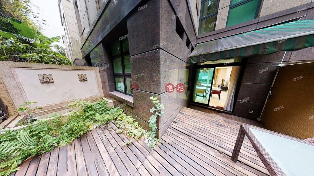 HK$ 110M, Le Palais, Southern District Le Palais | 4 bedroom High Floor Flat for Sale
