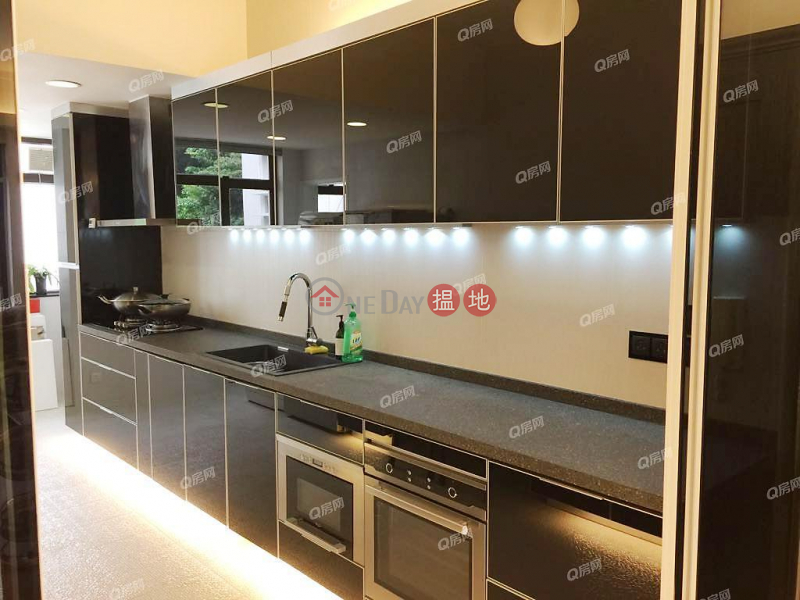 Property Search Hong Kong | OneDay | Residential, Rental Listings, 79-81 Blue Pool Road | 3 bedroom Mid Floor Flat for Rent