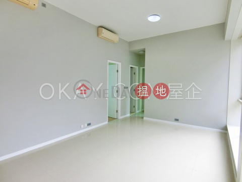 Lovely 3 bedroom on high floor with balcony | For Sale | 18 Conduit Road 干德道18號 _0