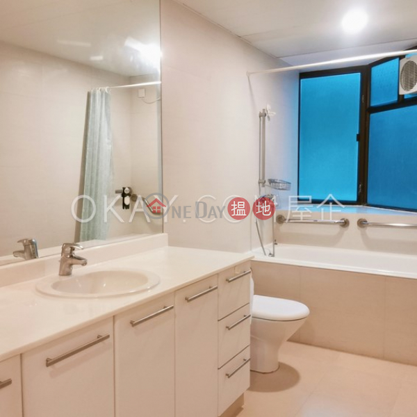 Luxurious 3 bed on high floor with balcony & parking | Rental | South Bay Towers 南灣大廈 Rental Listings
