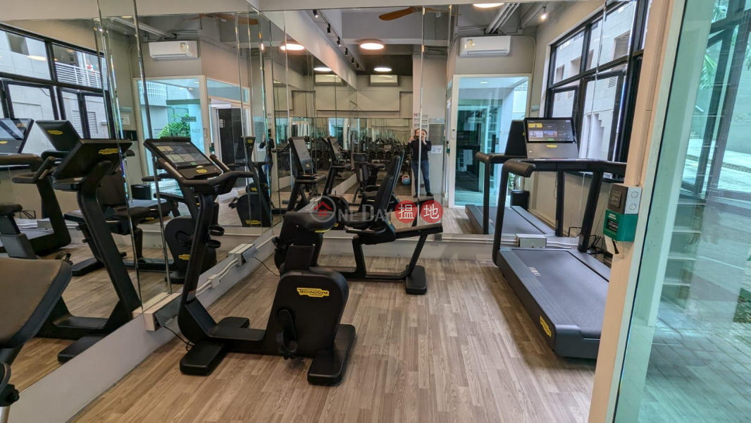 Property Search Hong Kong | OneDay | Residential | Rental Listings | Shouson Hill Woodland Villa Upper Floor C6 Panoramic Seaview
