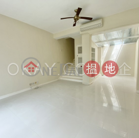 Lovely house with rooftop & parking | Rental