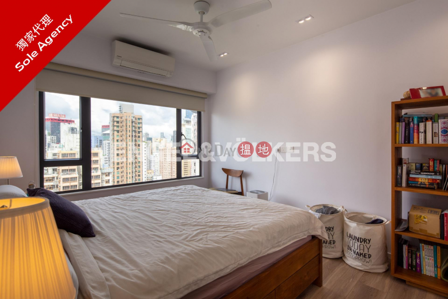 3 Bedroom Family Flat for Sale in Soho, Winner Court 榮華閣 Sales Listings | Central District (EVHK88580)