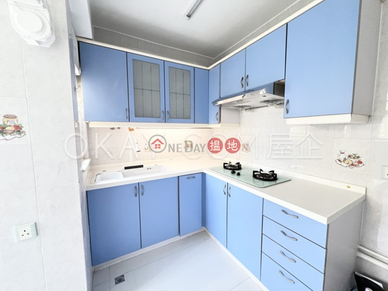 Property Search Hong Kong | OneDay | Residential Rental Listings Gorgeous 2 bedroom on high floor with rooftop & parking | Rental