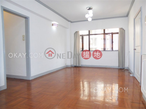 Gorgeous 3 bedroom with parking | Rental, Honiton Building 漢寧大廈 | Western District (OKAY-R355099)_0