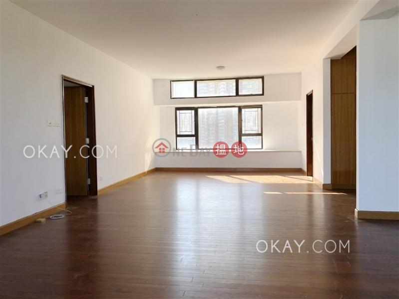 Gorgeous 3 bedroom with balcony & parking | Rental, 9-11 Lok Fung Path | Sha Tin, Hong Kong Rental | HK$ 45,200/ month